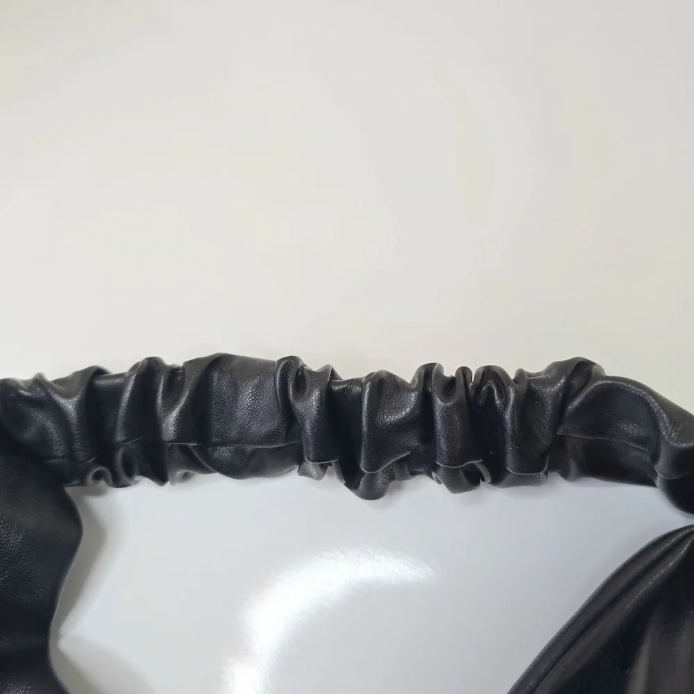 Chic‎ Black and White Knot Headwrap